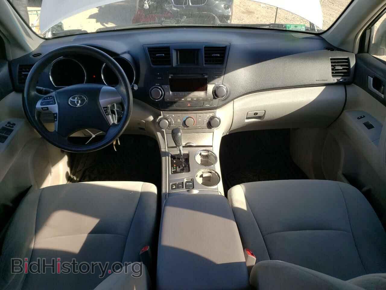 2012 TOYOTA HIGHLANDER - VIN: 5TDBK3EH4CS128343 - Фото 8