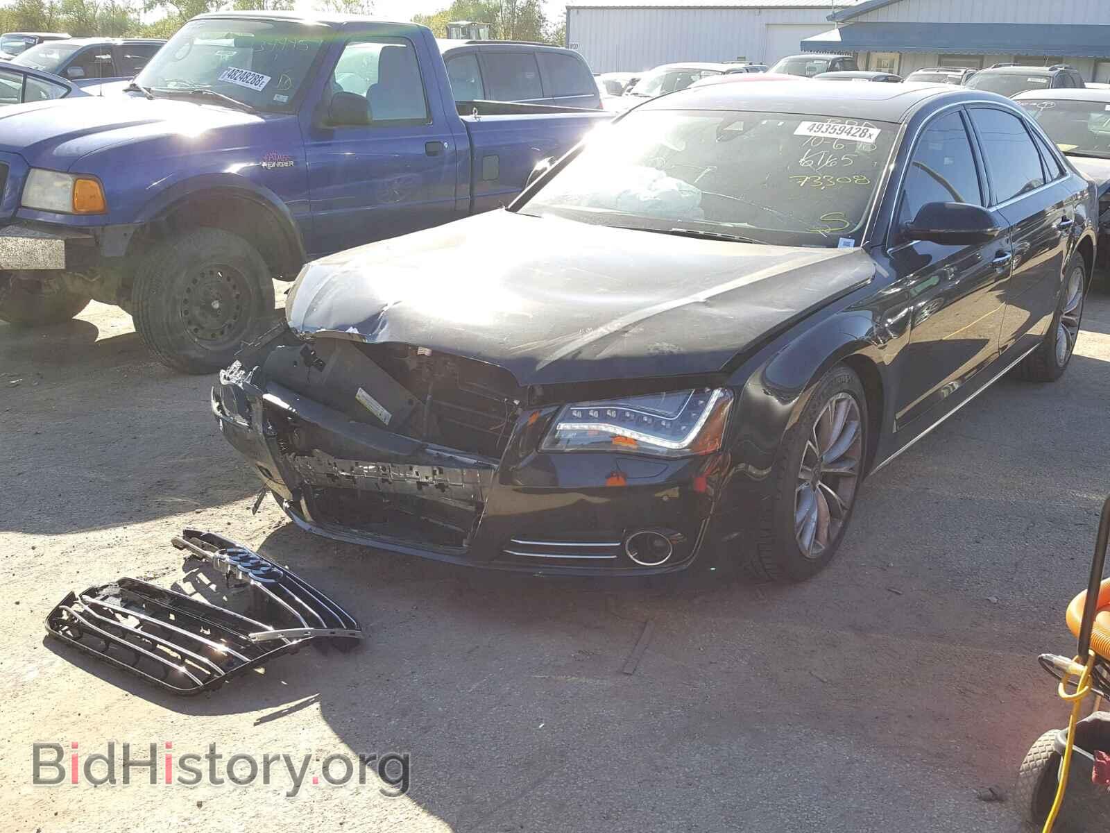 2011 AUDI A8 - VIN: WAURVAFD6BN016165 - Фото 2