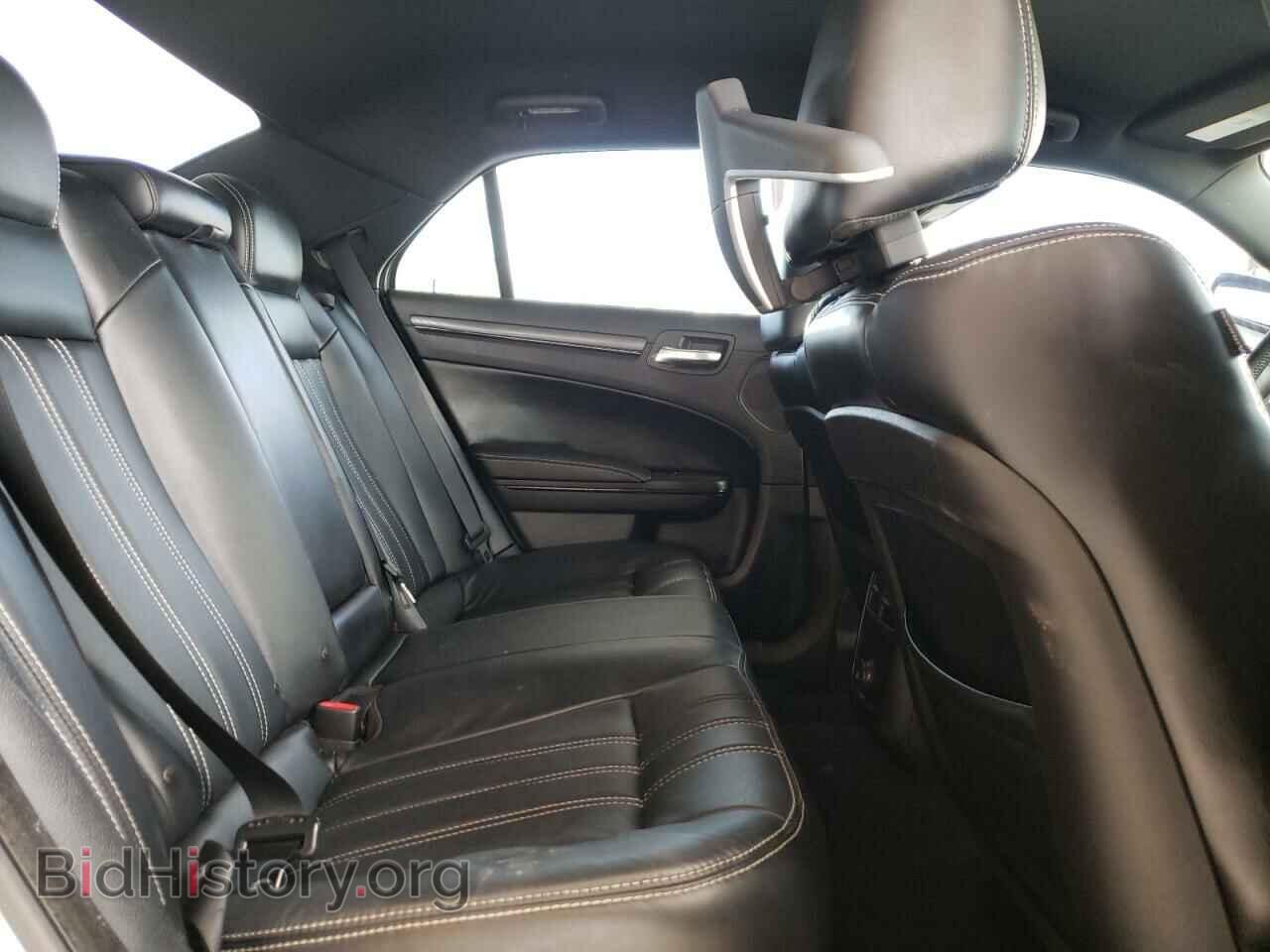 2013 CHRYSLER 300 - VIN: 2C3CCABG8DH643867 - Фото 6