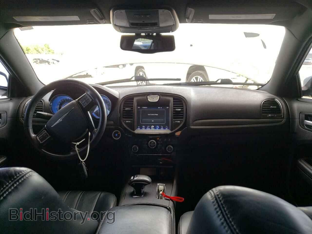 2013 CHRYSLER 300 - VIN: 2C3CCABG8DH643867 - Фото 9