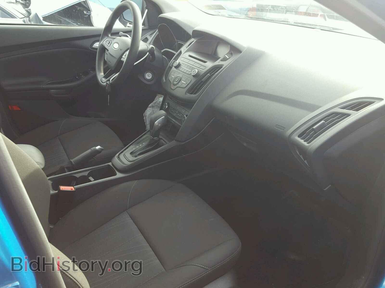 2017 FORD FOCUS - VIN: 1FADP3F21HL240696 - Photo 5