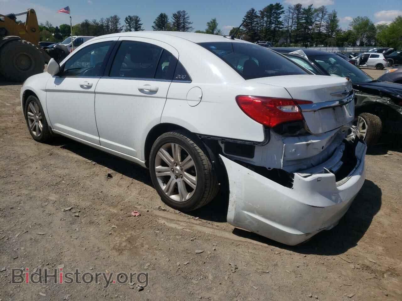 2012 CHRYSLER 200 - VIN: 1C3CCBBB5CN120399 - Фото 2