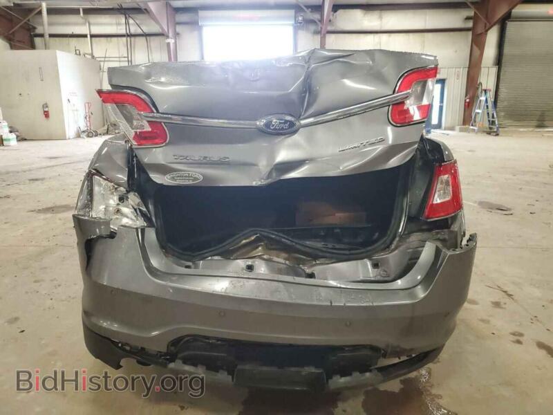 2012 Ford TAURUS (VIN 1FAHP2FW1CG139741) — фото 6 из 12