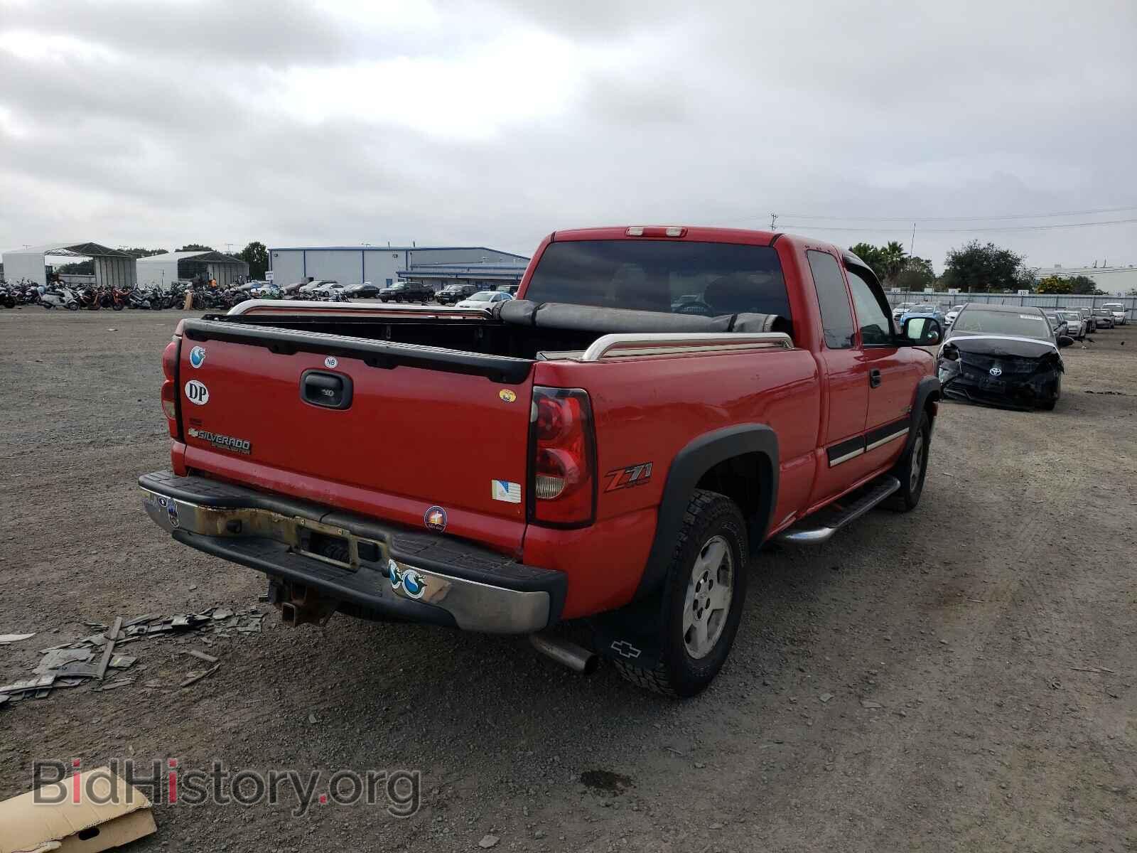 2006 CHEVROLET SILVERADO - VIN: 2GCEK19BX61345351 - Фото 4