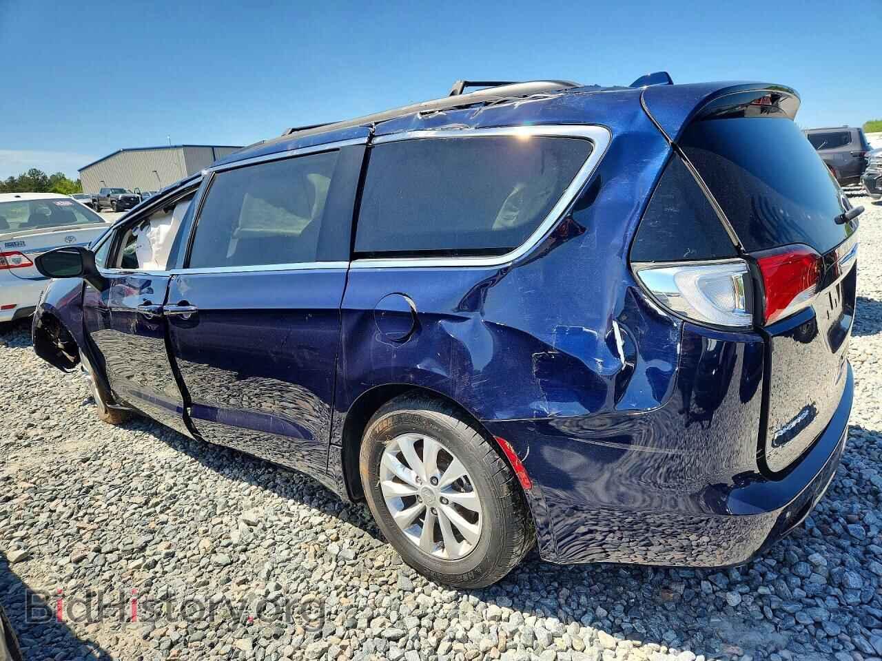 2017 CHRYSLER PACIFICA - VIN: 2C4RC1DG2HR514543 - Photo 2