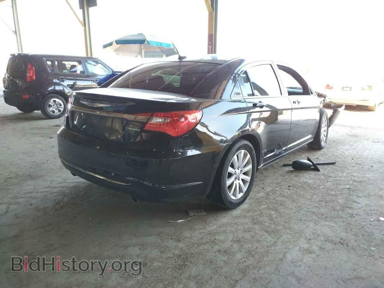 2013 CHRYSLER 200 - VIN: 1C3CCBBG4DN528034 - Фото 4