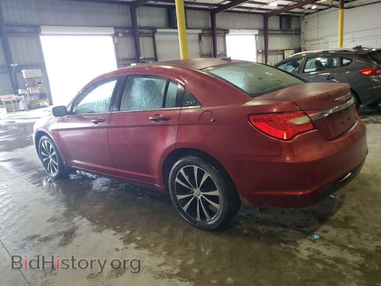 2013 CHRYSLER 200 - VIN: 1C3CCBBB1DN580760 - Фото 2