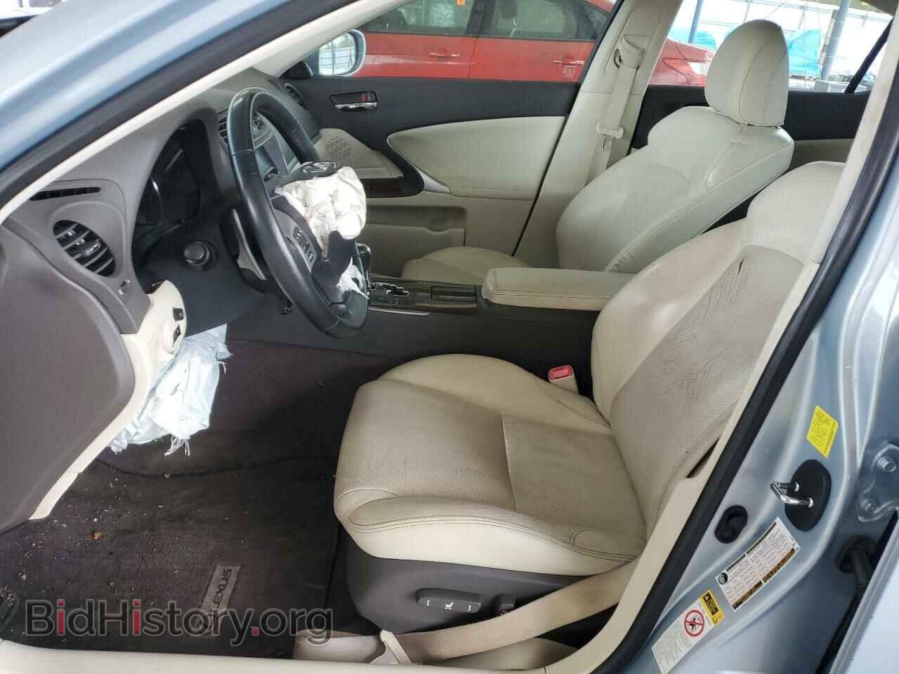 2011 LEXUS IS - VIN: JTHBF5C22B5143067 - Photo 7