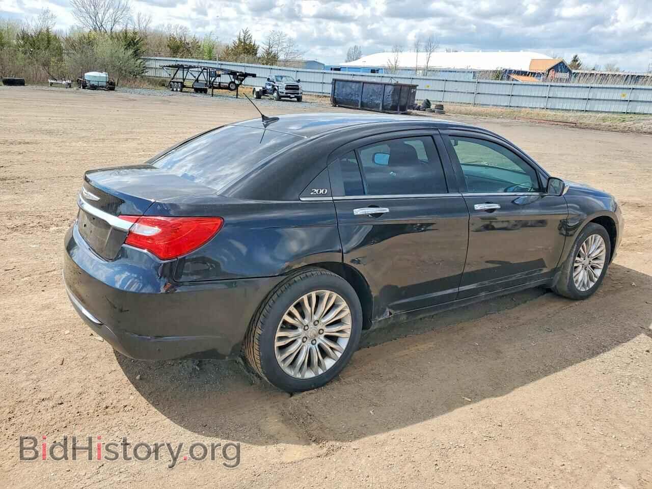 2011 CHRYSLER 200 - VIN: 1C3BC2FG8BN603904 - Фото 3