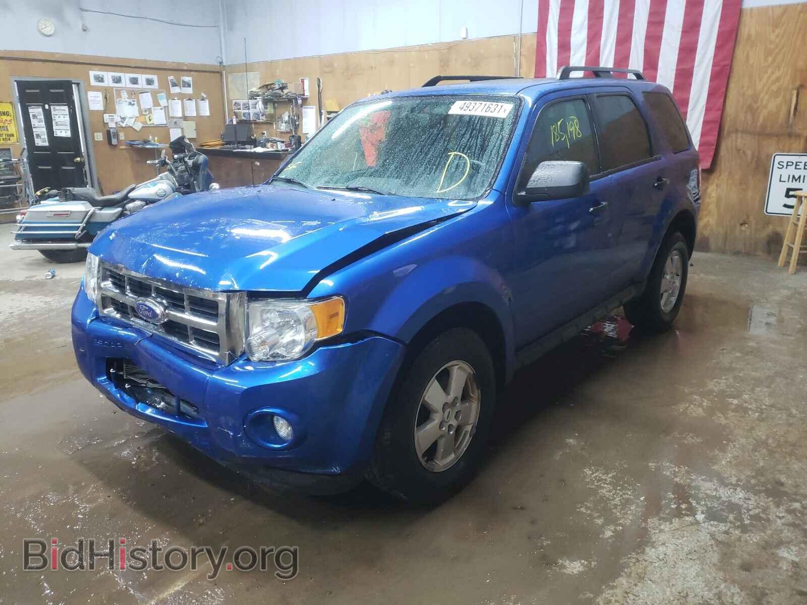 2011 FORD ESCAPE - VIN: 1FMCU9D77BKC17318 - Фото 2