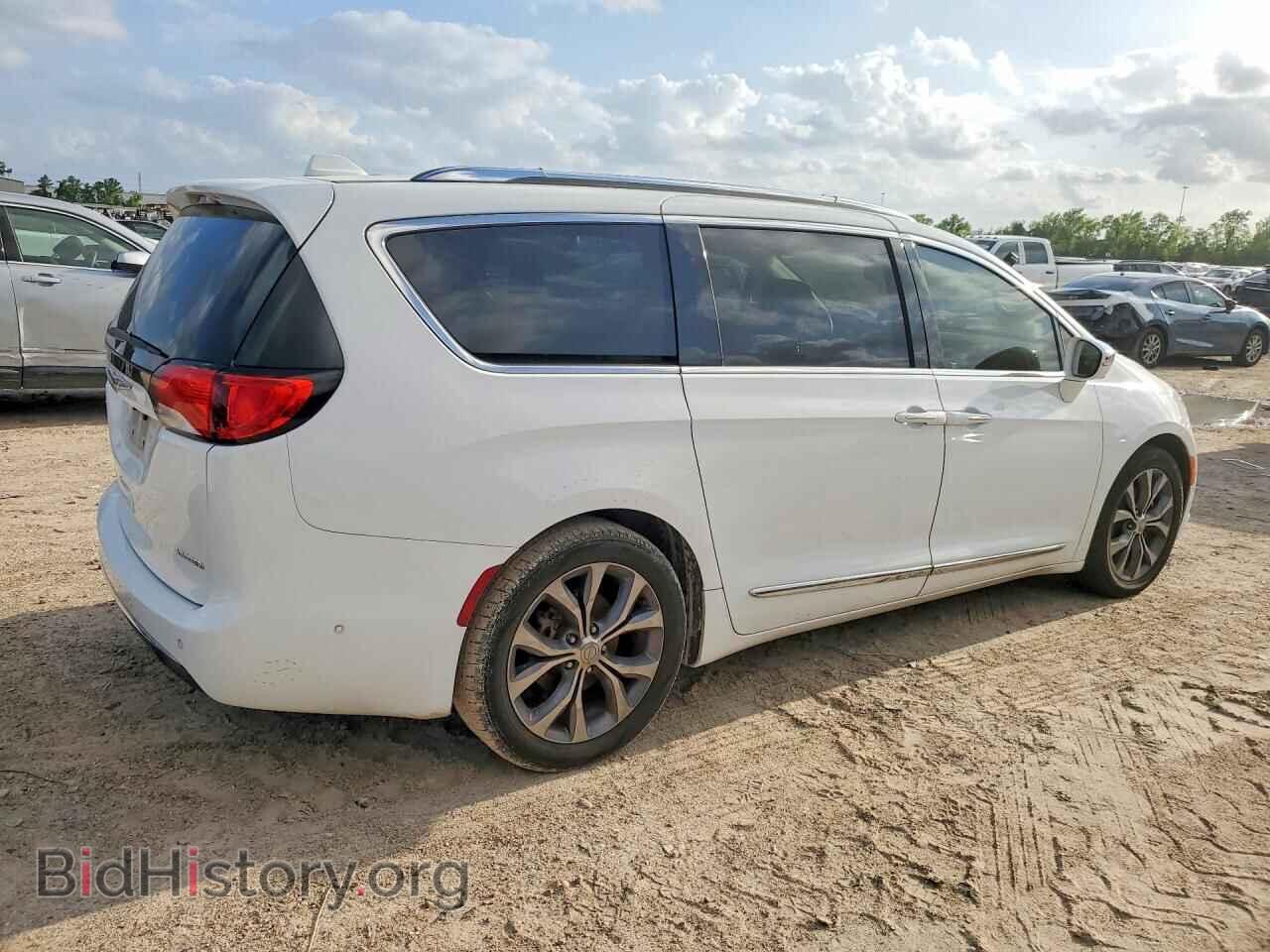 2017 CHRYSLER PACIFICA - VIN: 2C4RC1GG5HR835973 - Photo 3