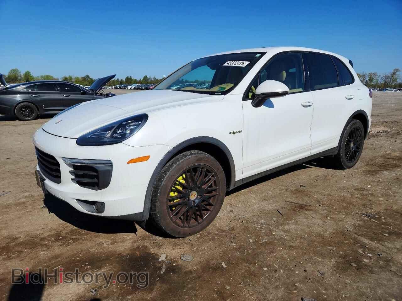 Photo WP1AE2A24FLA53534 - PORSCHE CAYENNE 2015