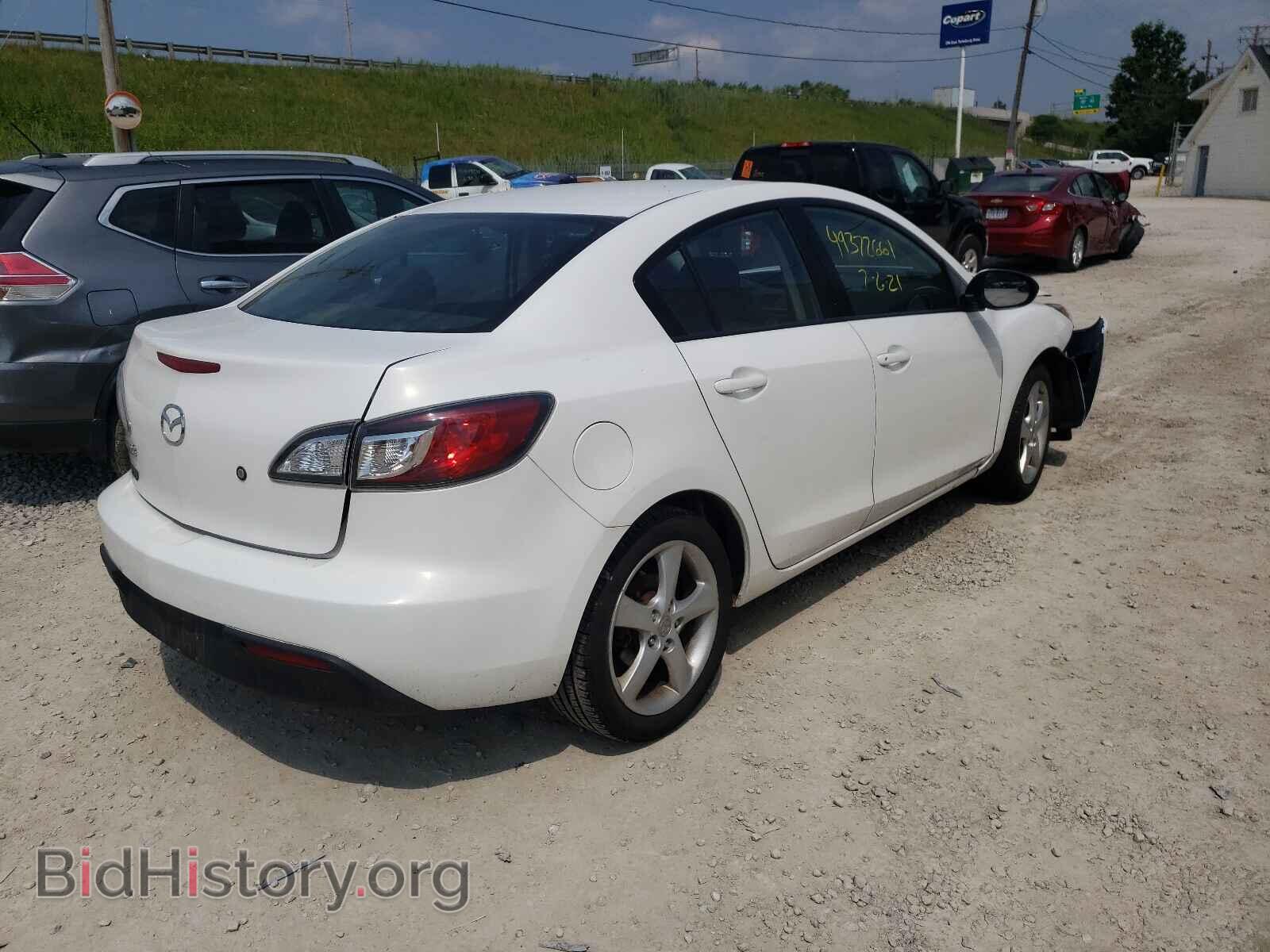 2011 MAZDA 3 - VIN: JM1BL1UG7B1417271 - Photo 4