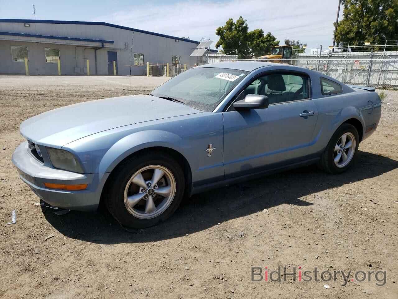 Photo 1ZVHT80N985131525 - FORD MUSTANG 2008