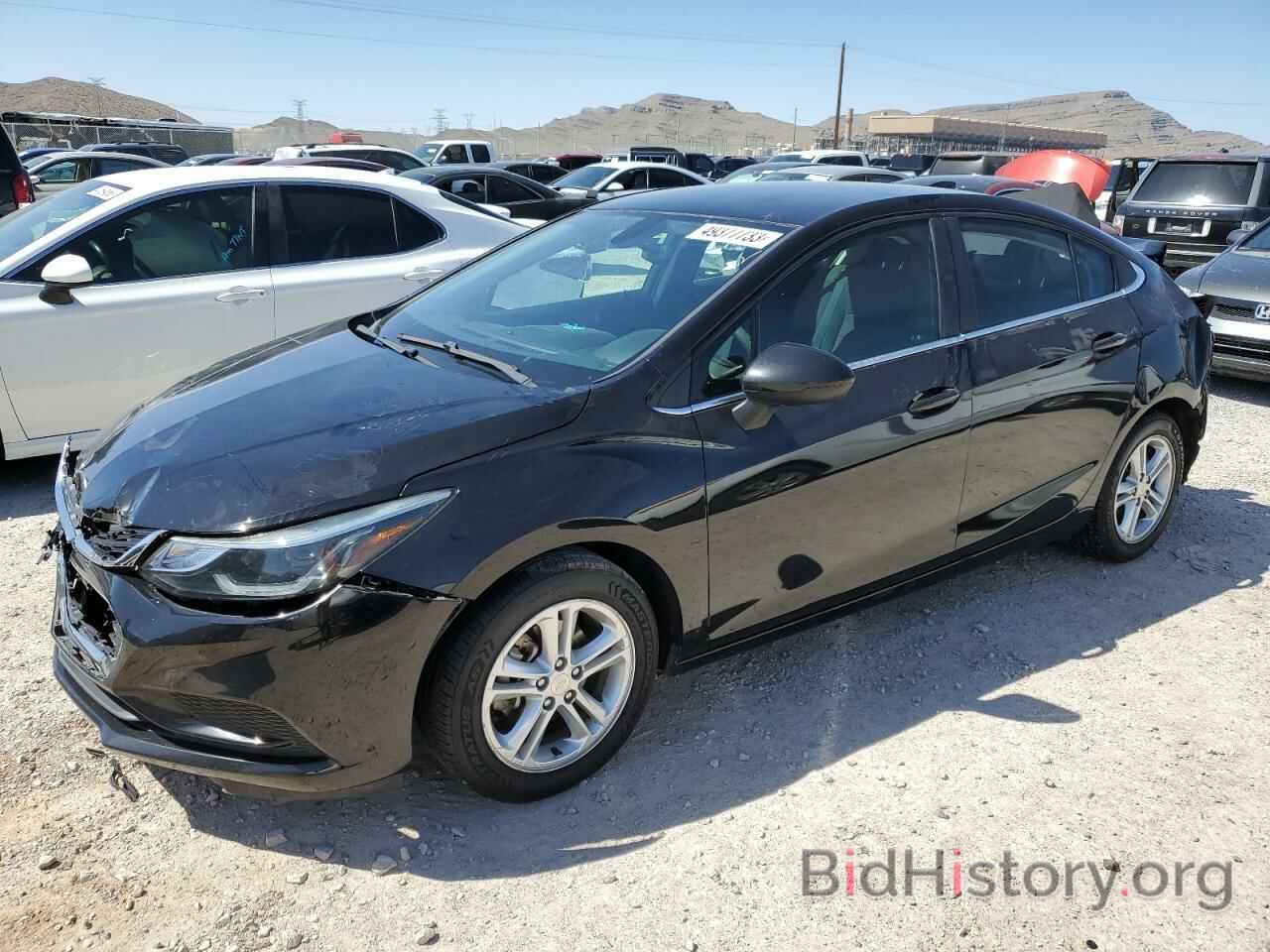 Photo 1G1BE5SM3J7138897 - CHEVROLET CRUZE 2018