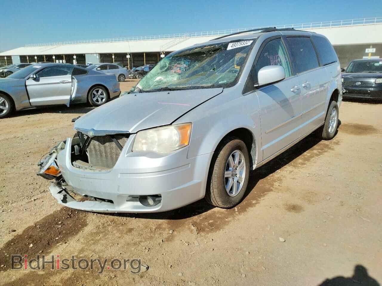 2010 CHRYSLER MINIVAN - VIN: 2A4RR5D18AR214054 - Фото 2