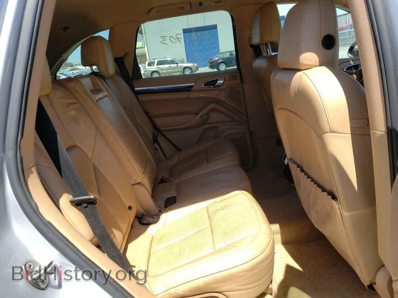 2011 PORSCHE CAYENNE - VIN: WP1AB2A25BLA54274 - Фото 6