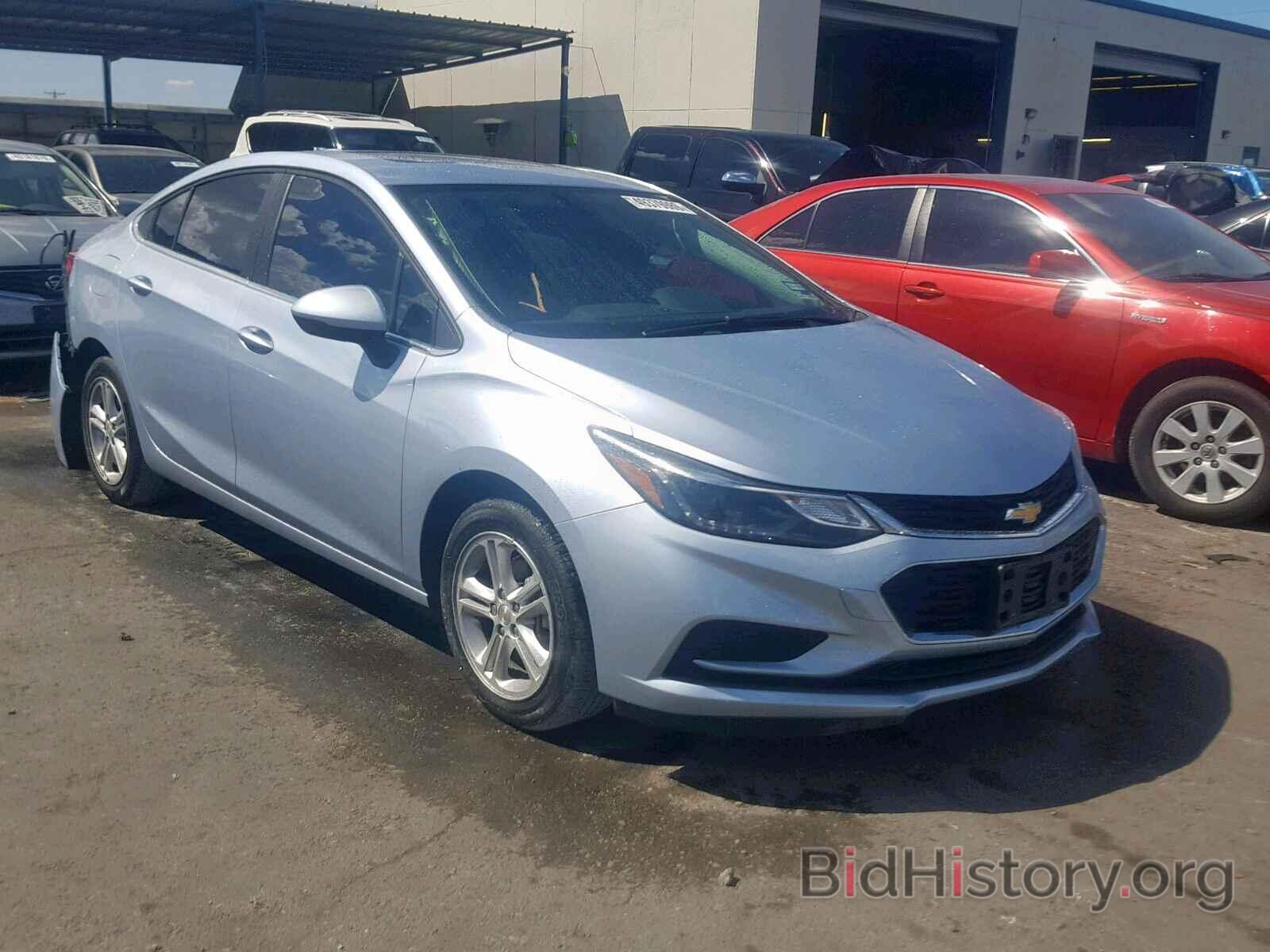 Фотография 1G1BE5SM9J7217569 - CHEVROLET CRUZE 2018