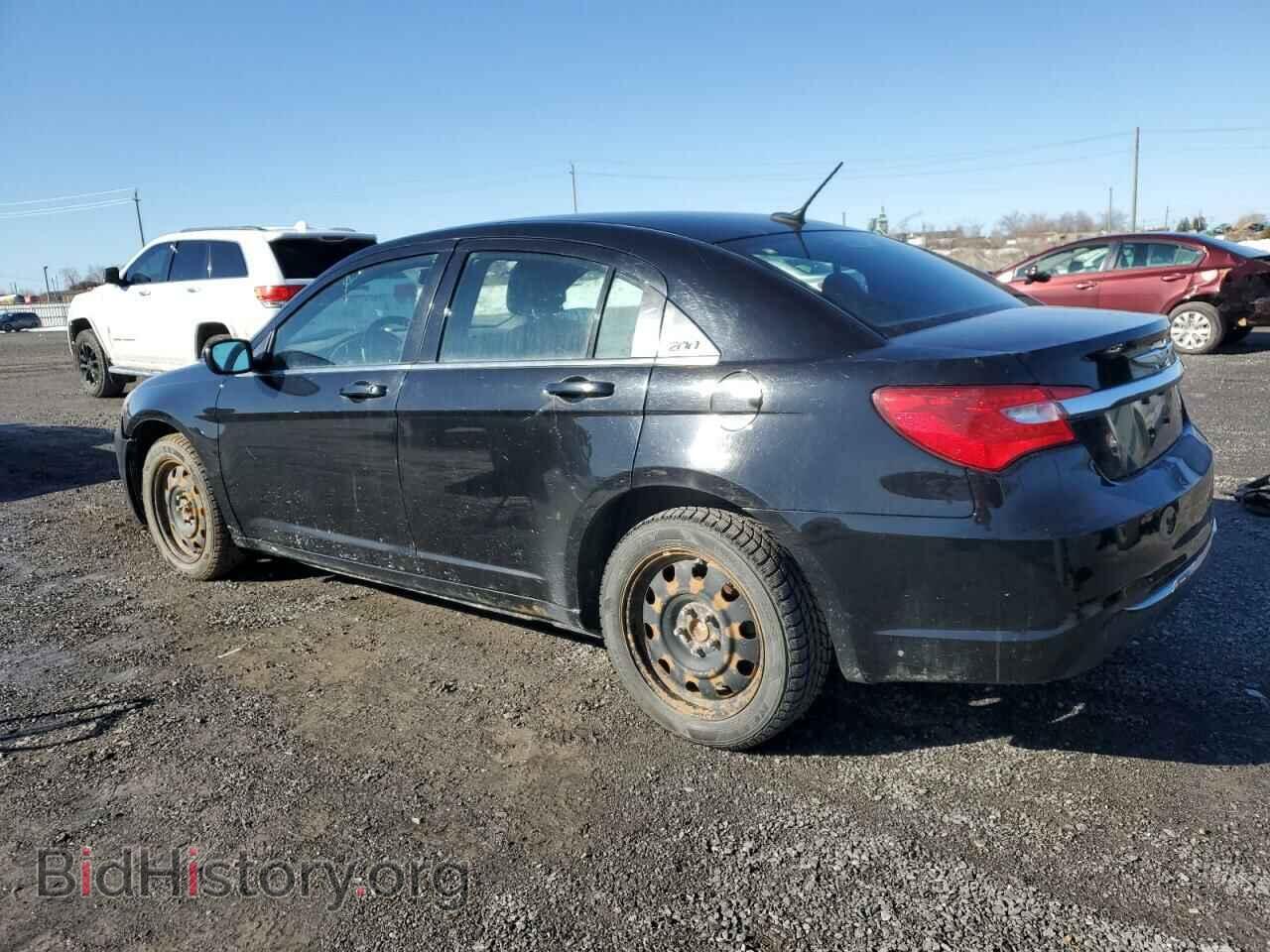 2013 CHRYSLER 200 - VIN: 1C3CCBAB6DN533032 - Фото 2