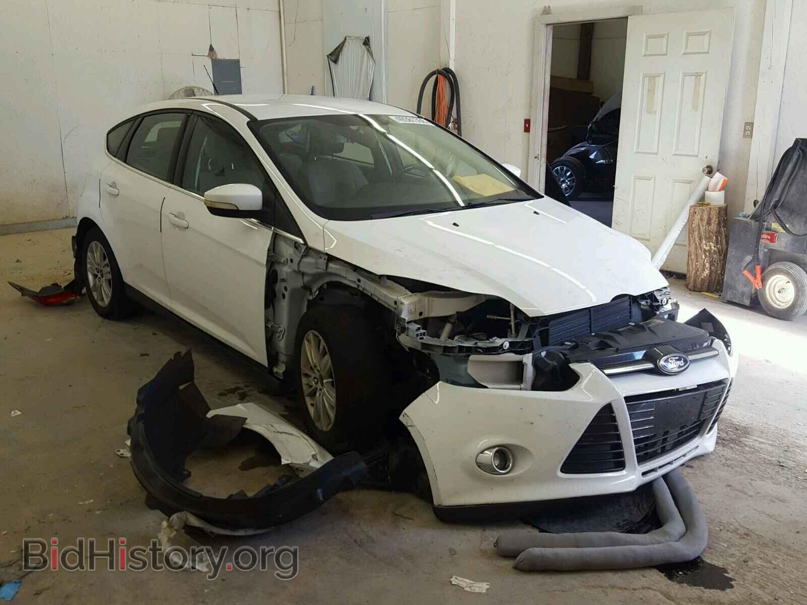 Photo 1FAHP3M23CL363655 - FORD FOCUS 2012