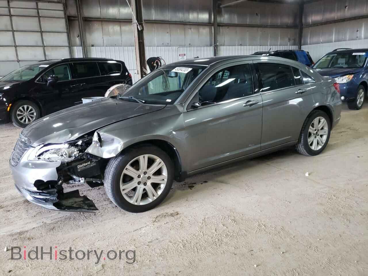 Фотография 1C3CCBBB8DN614743 - CHRYSLER 200 2013