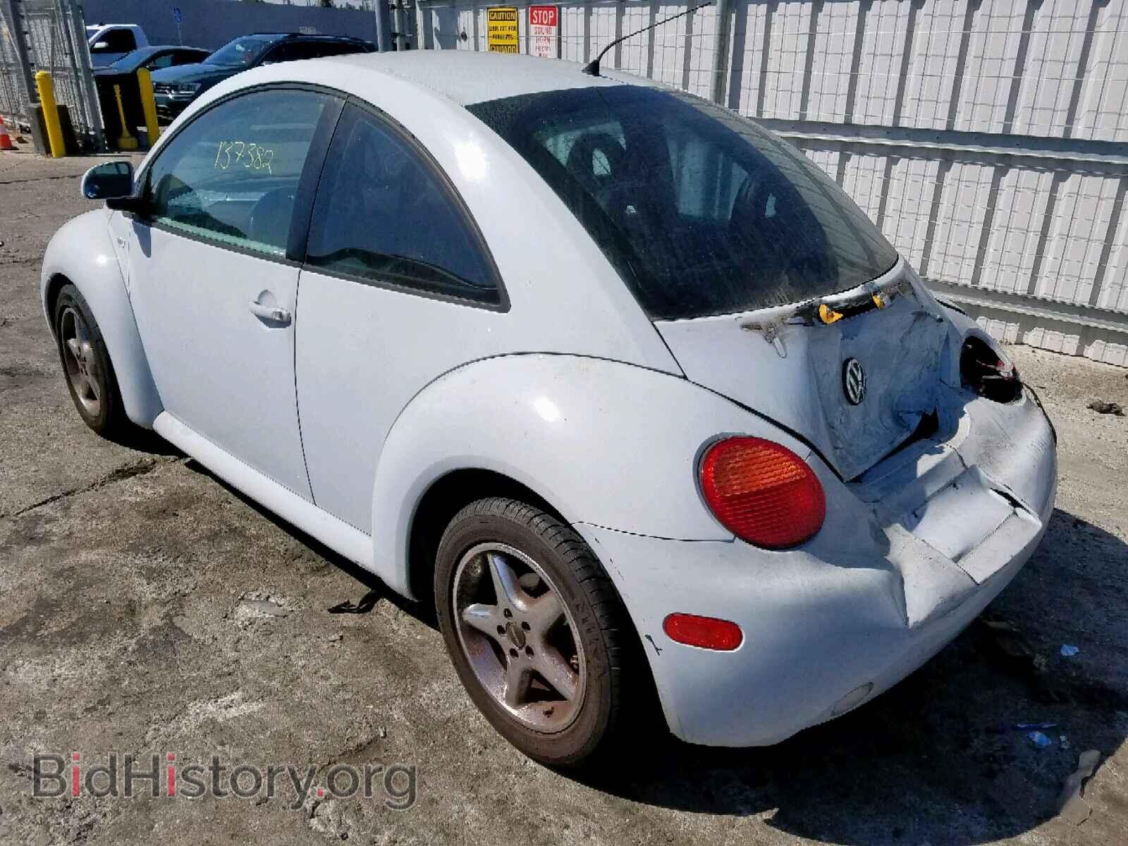 2000 VOLKSWAGEN BEETLE - VIN: 3VWCC21C4YM492868 - Фото 3