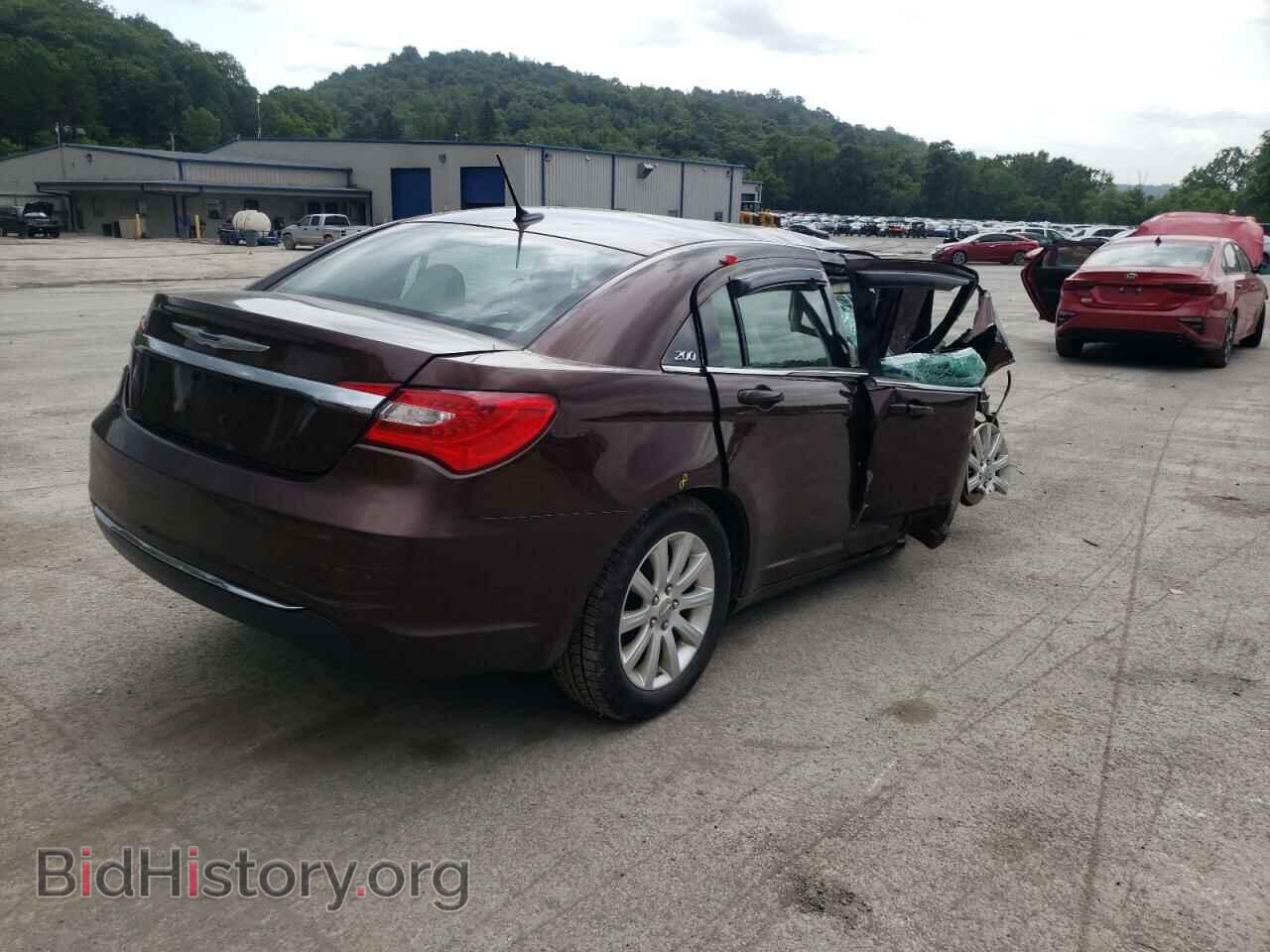 2013 CHRYSLER 200 - VIN: 1C3CCBBB1DN543806 - Фото 4