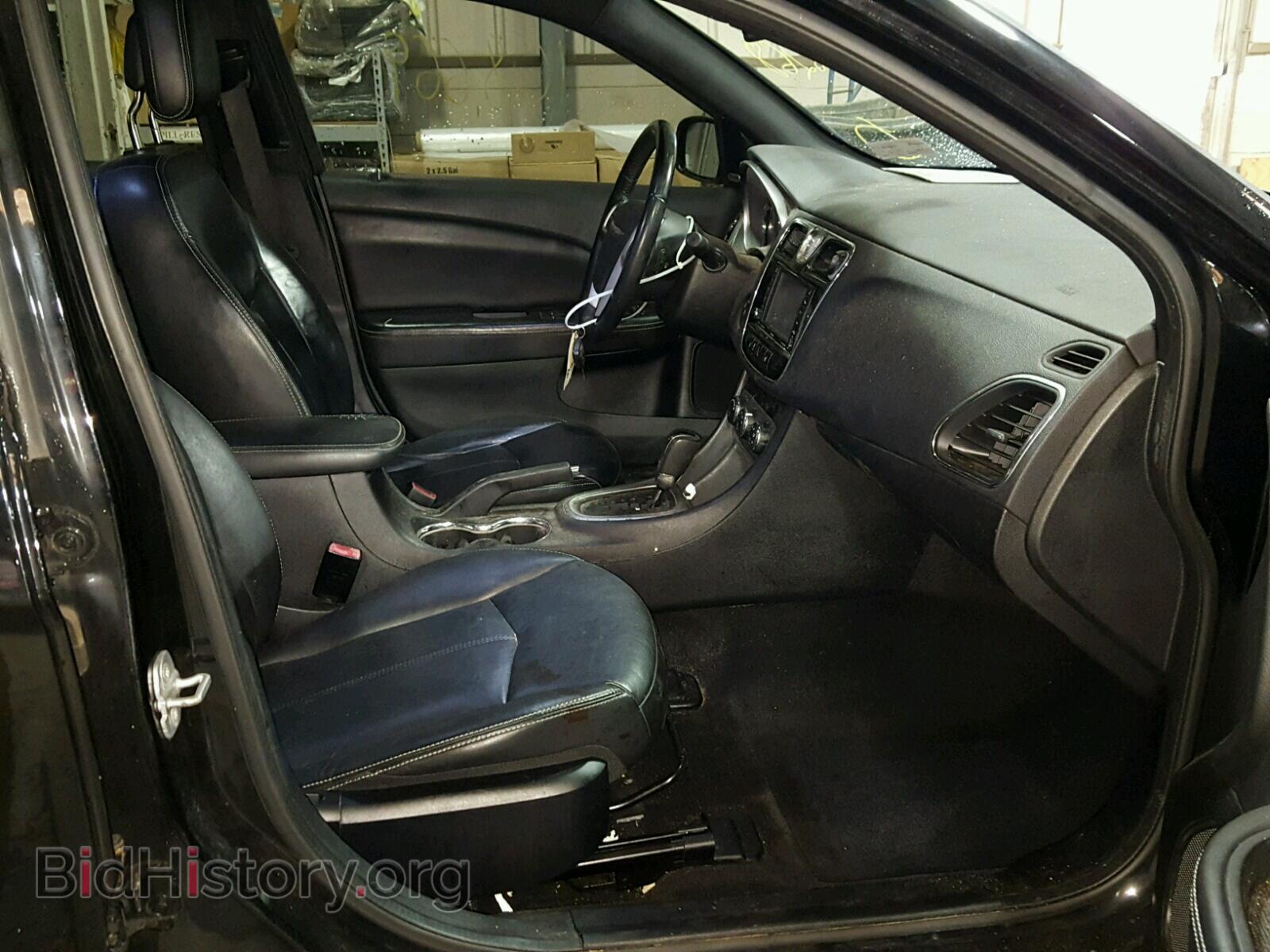 2011 CHRYSLER 200 - VIN: 1C3BC2FG3BN619492 - Photo 5