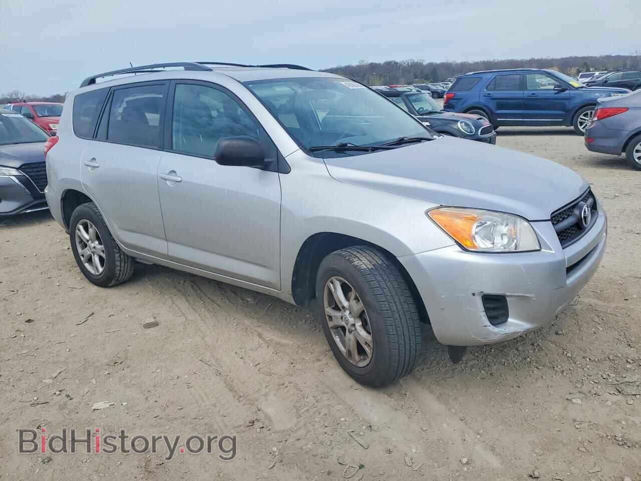 2011 TOYOTA RAV4 - VIN: 2T3BF4DV9BW148134 - Фото 4