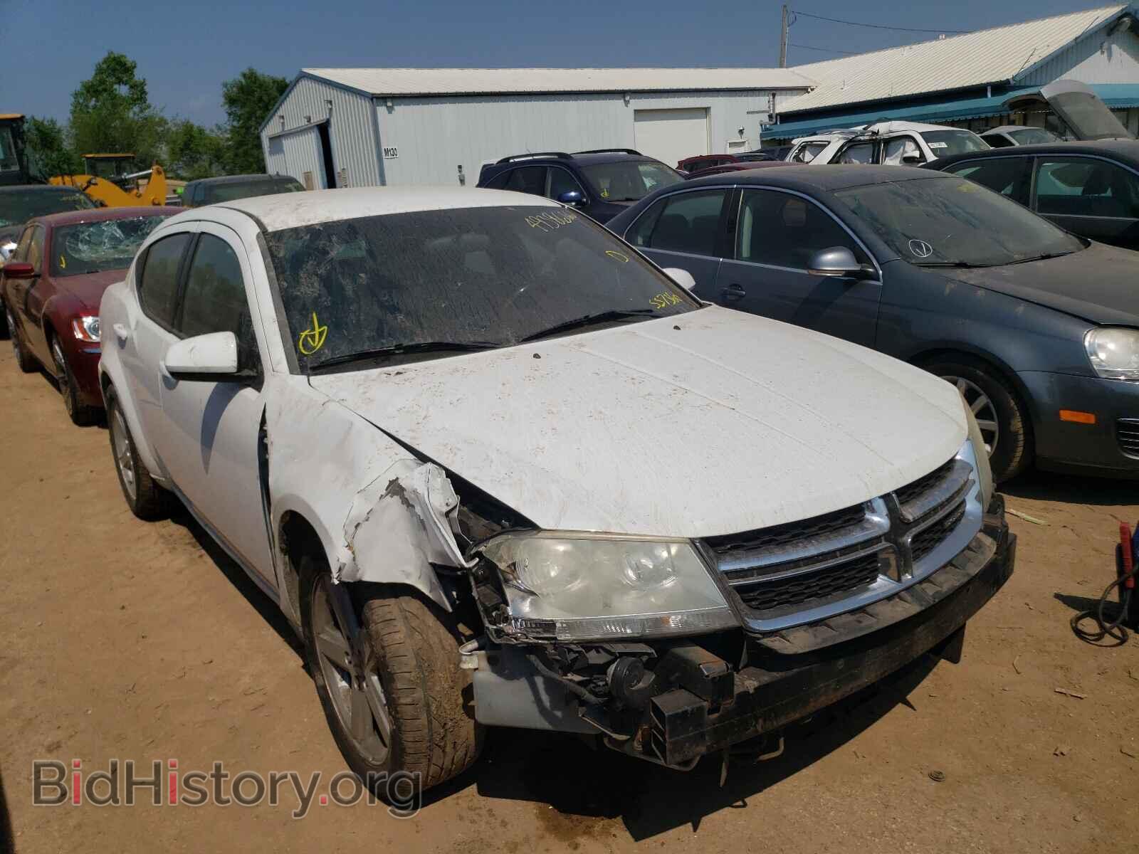 Фотография 1B3BD1FB3BN557360 - DODGE AVENGER 2011