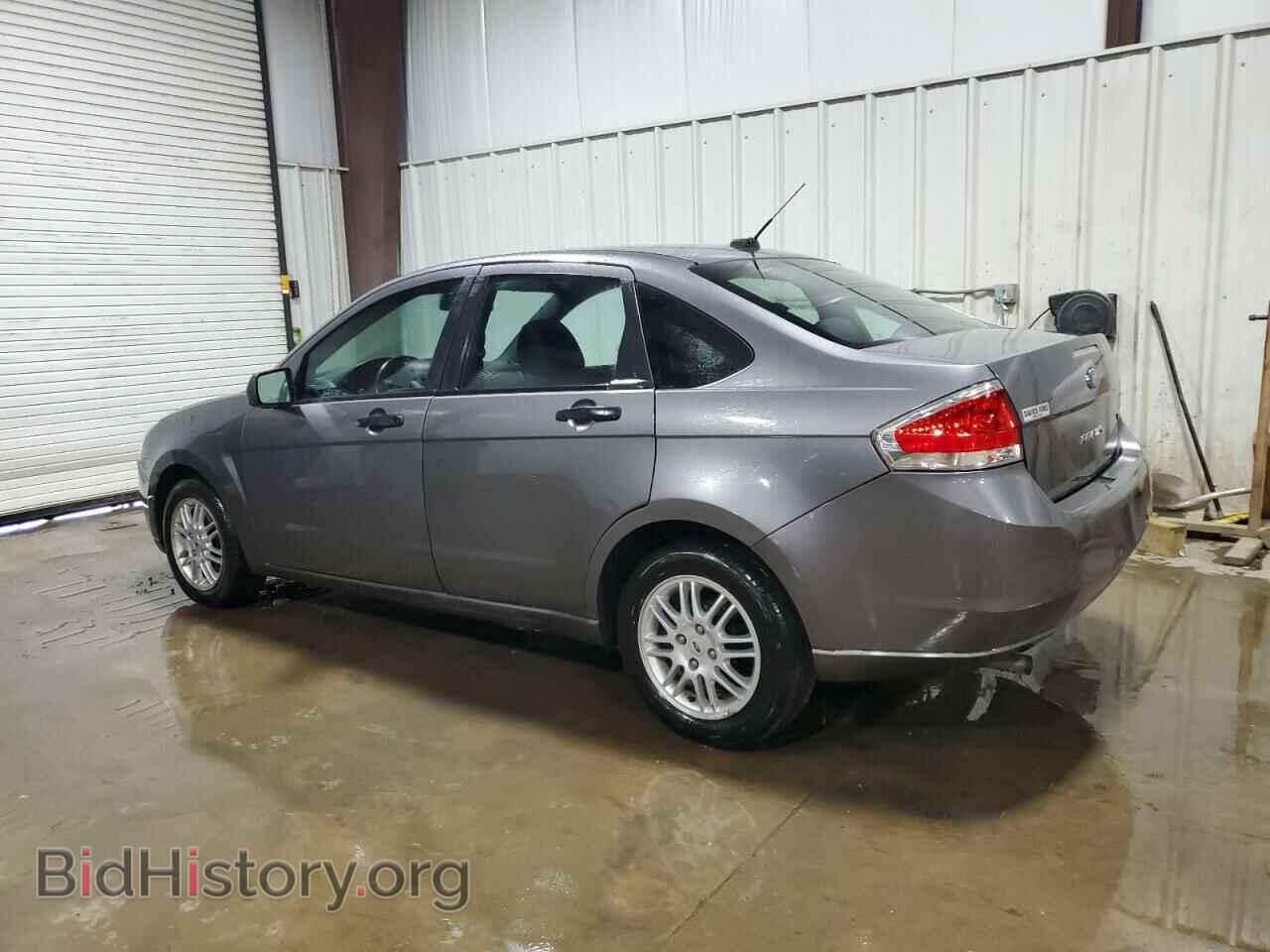 2011 FORD FOCUS - VIN: 1FAHP3FN4BW192595 - Фото 2