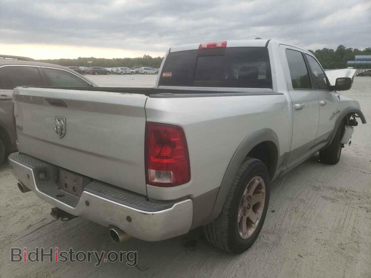 2010 DODGE RAM 1500 - VIN: 1D7RB1CT7AS121486 - Фото 4