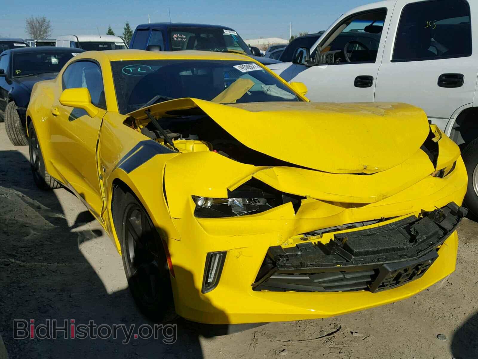 Photo 1G1FB1RX4H0157366 - CHEVROLET CAMARO 2017