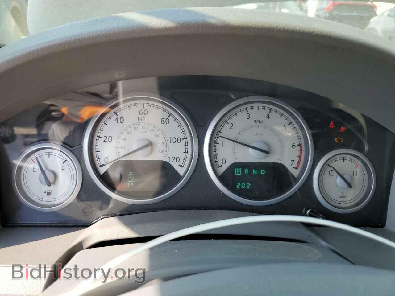 2008 CHRYSLER MINIVAN - VIN: 2A8HR54P28R841096 - Фото 9