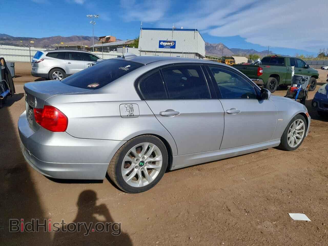 2011 BMW 3 SERIES - VIN: WBAPH5G54BNM73649 - Фото 3