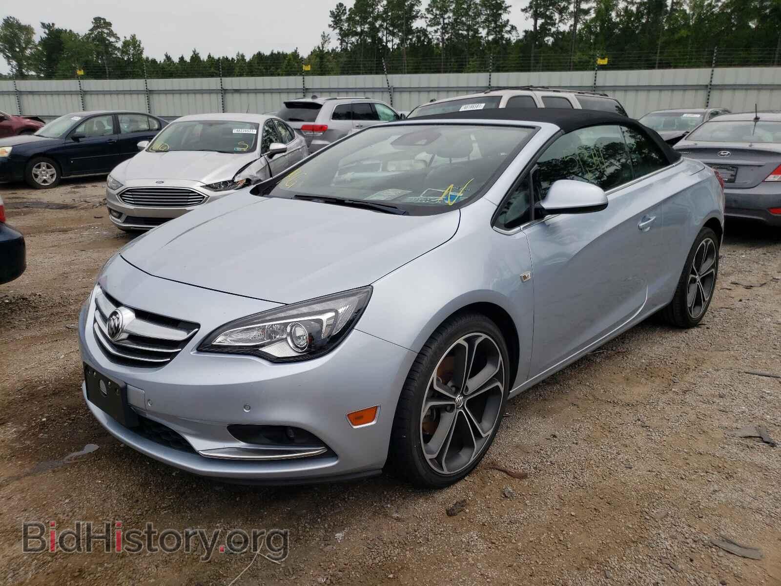 2016 BUICK CASCADA - VIN: W04WT3N53GG121236 - Photo 2