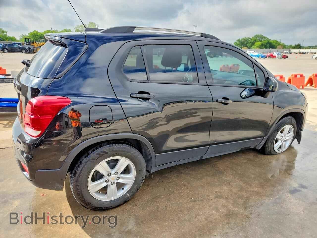 2021 CHEVROLET TRAX - VIN: KL7CJLSB5MB342853 - Фото 3