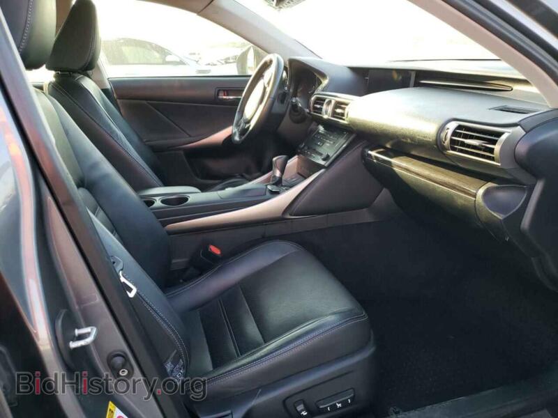 2014 Lexus IS (VIN JTHCF1D23E5000659) — фото 5 из 10
