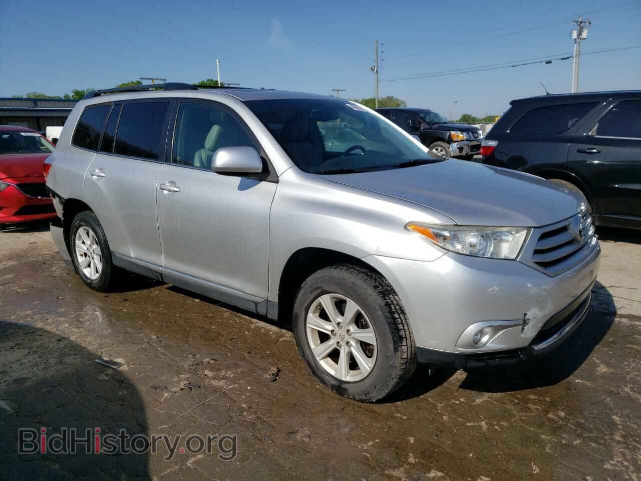 2012 TOYOTA HIGHLANDER - VIN: 5TDBK3EH8CS142276 - Фото 4