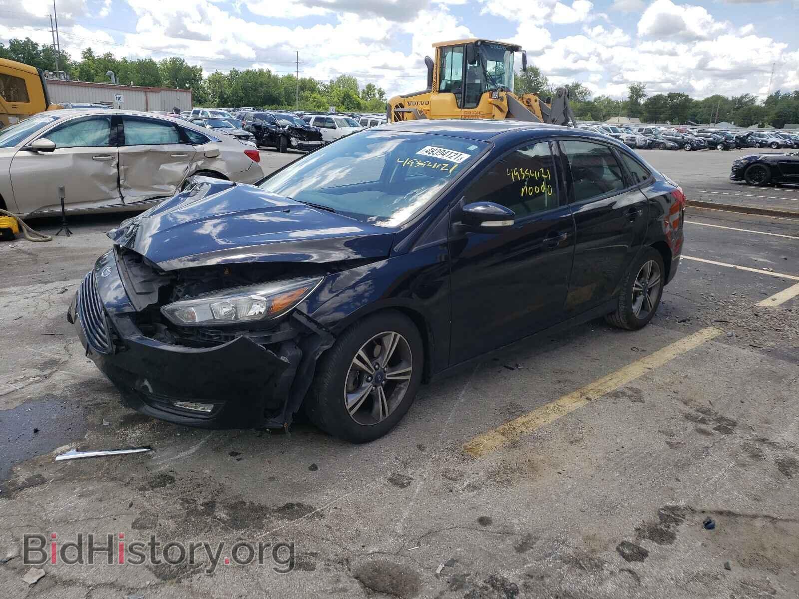 2017 FORD FOCUS - VIN: 1FADP3FE4HL219738 - Photo 2