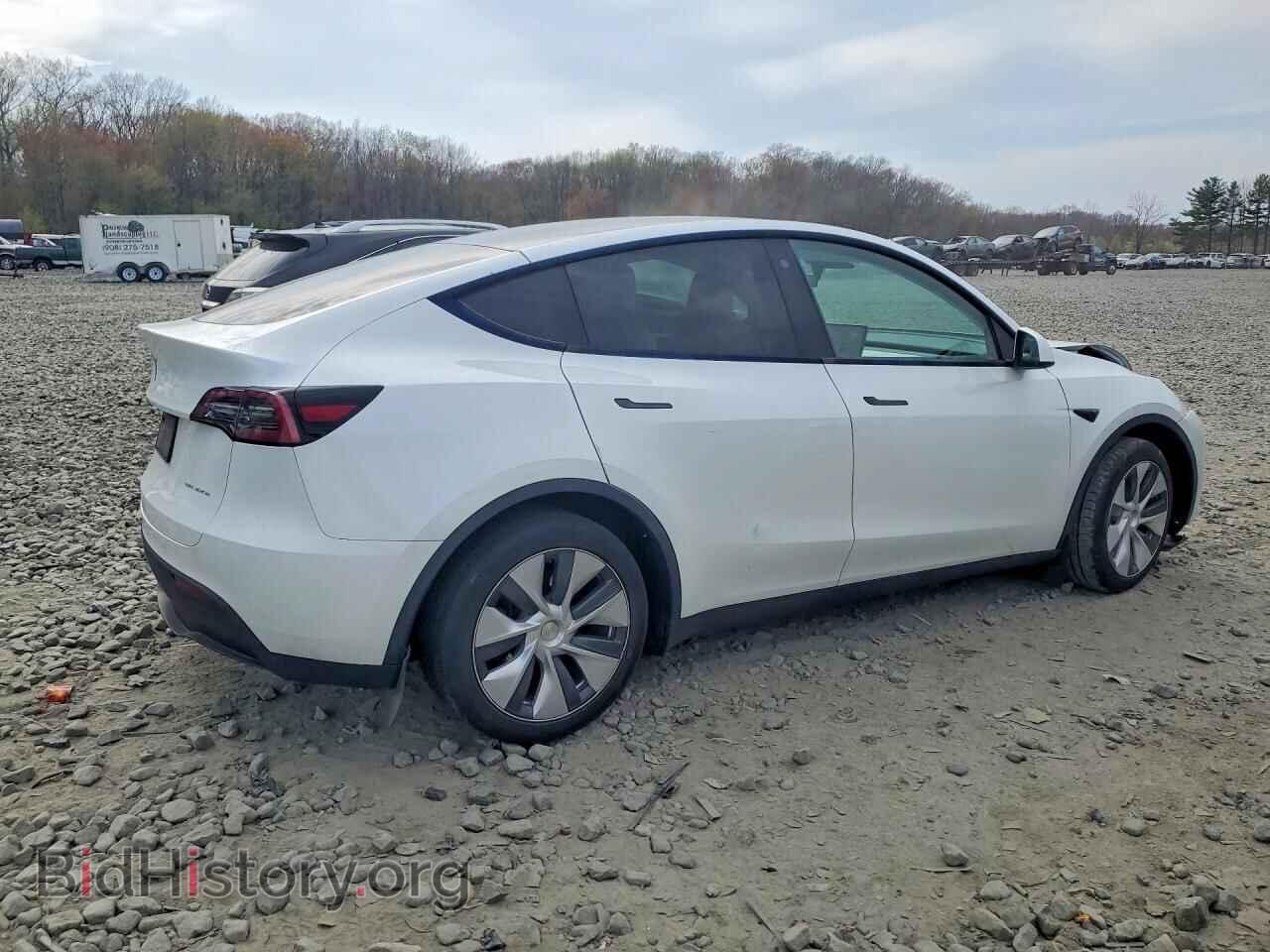 2023 TESLA MODEL Y - VIN: 7SAYGDEE9PA105352 - Фото 3