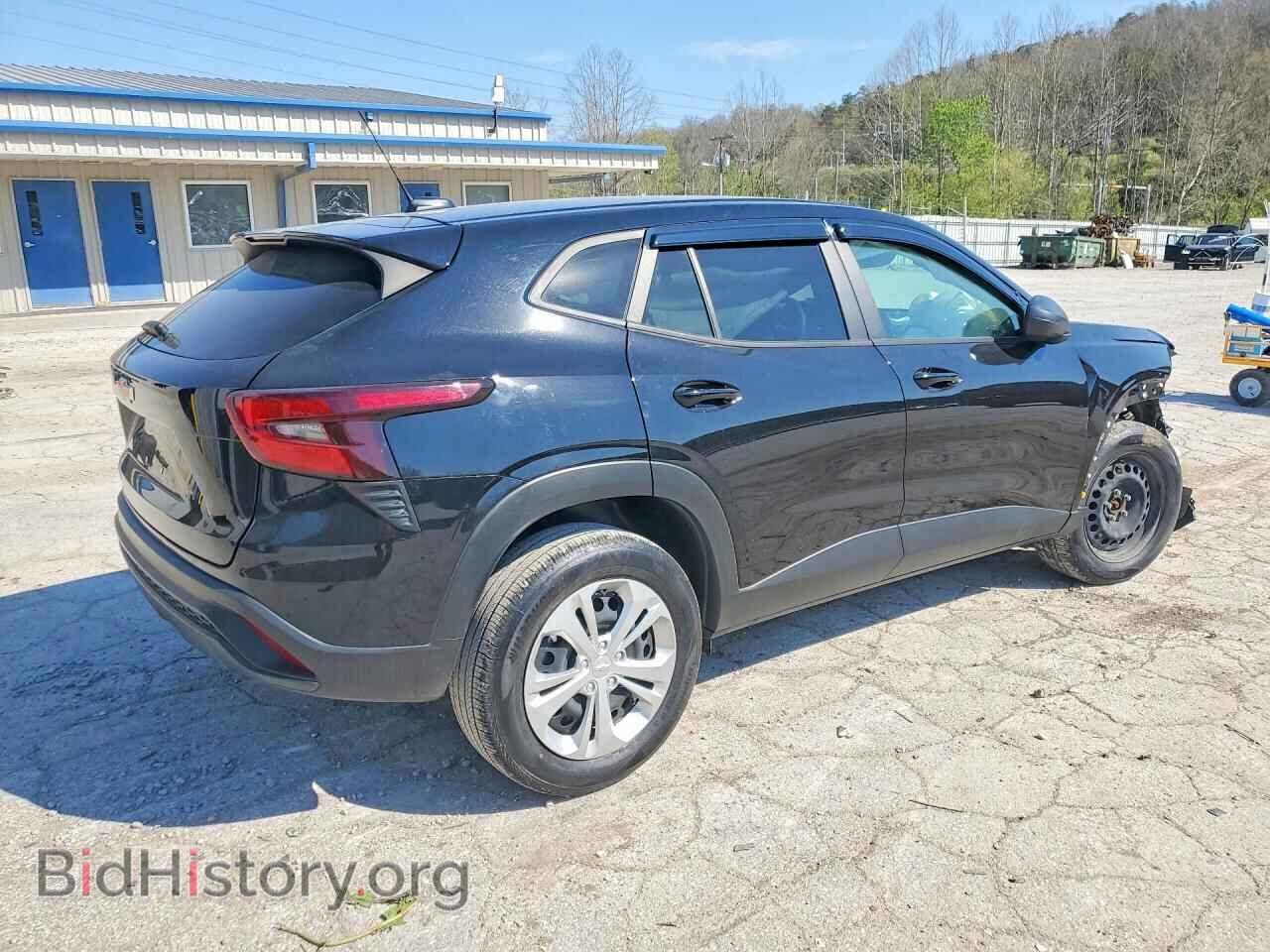 2024 CHEVROLET TRAX - VIN: KL77LFE25RC243928 - Фото 3