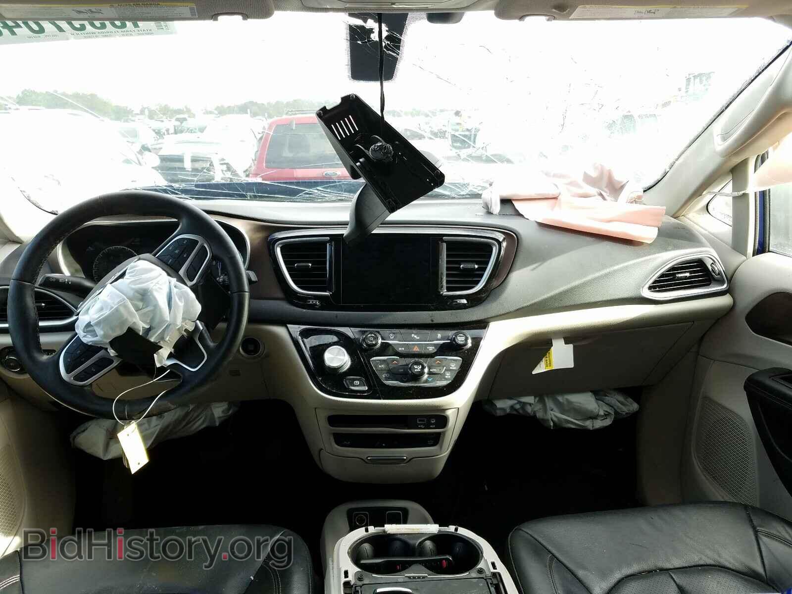 2018 CHRYSLER PACIFICA - VIN: 2C4RC1EG7JR235688 - Фото 9