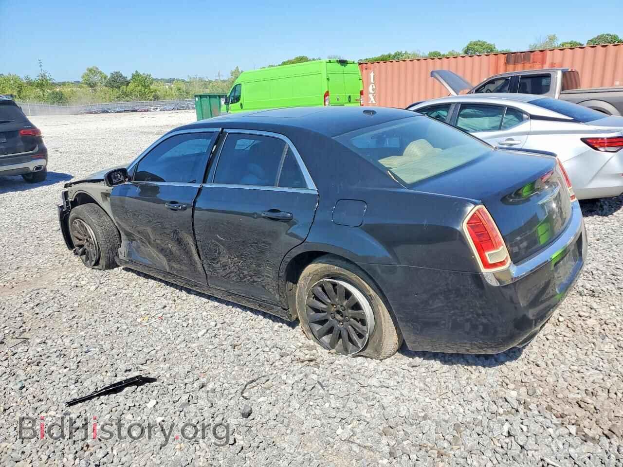 2013 CHRYSLER 300 - VIN: 2C3CCAAG2DH738958 - Фото 2