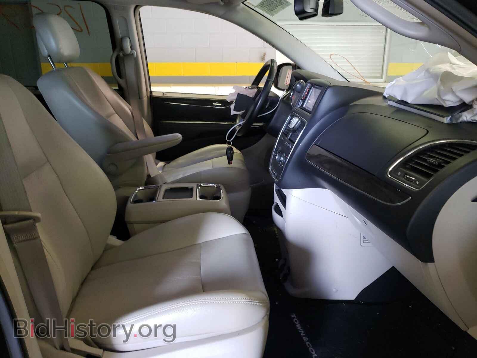 2011 CHRYSLER MINIVAN - VIN: 2A4RR8DGXBR704356 - Photo 5