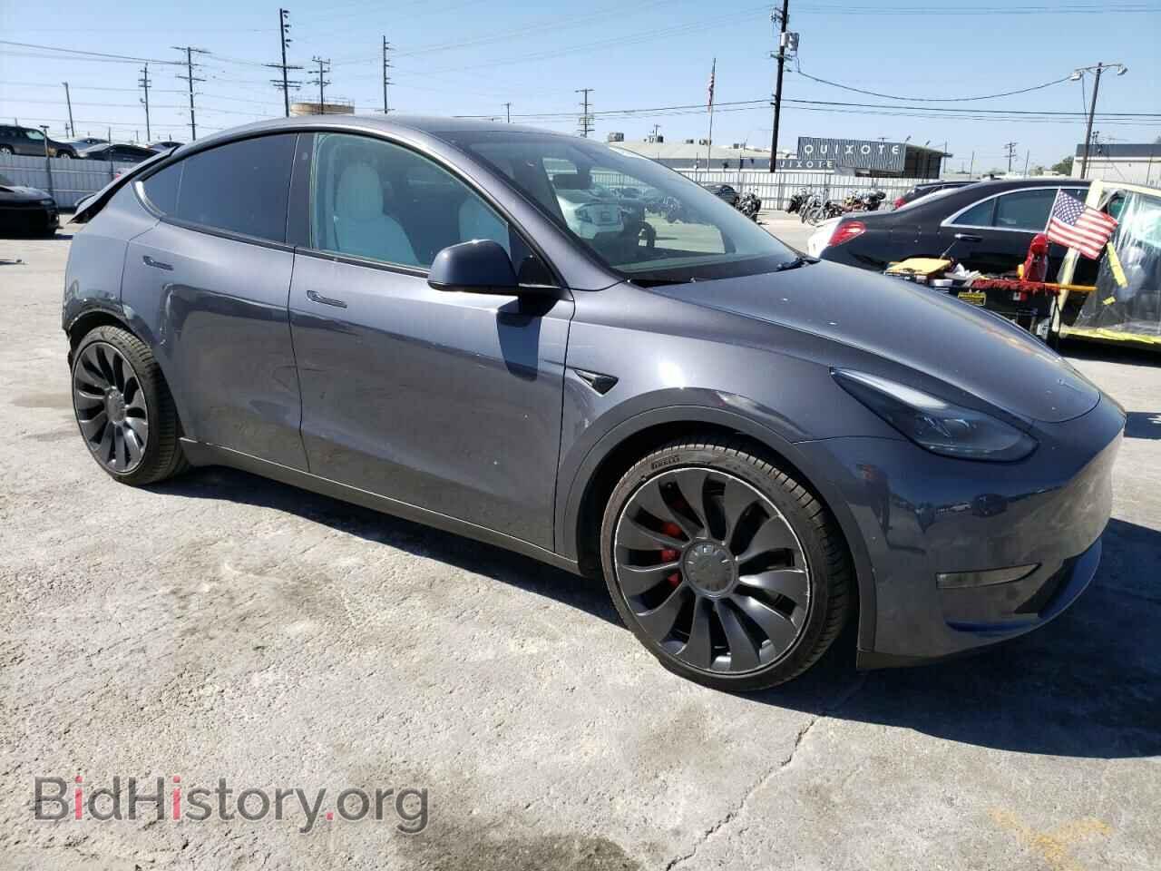 2022 TESLA MODEL Y - VIN: 7SAYGDEF2NF543025 - Фото 4