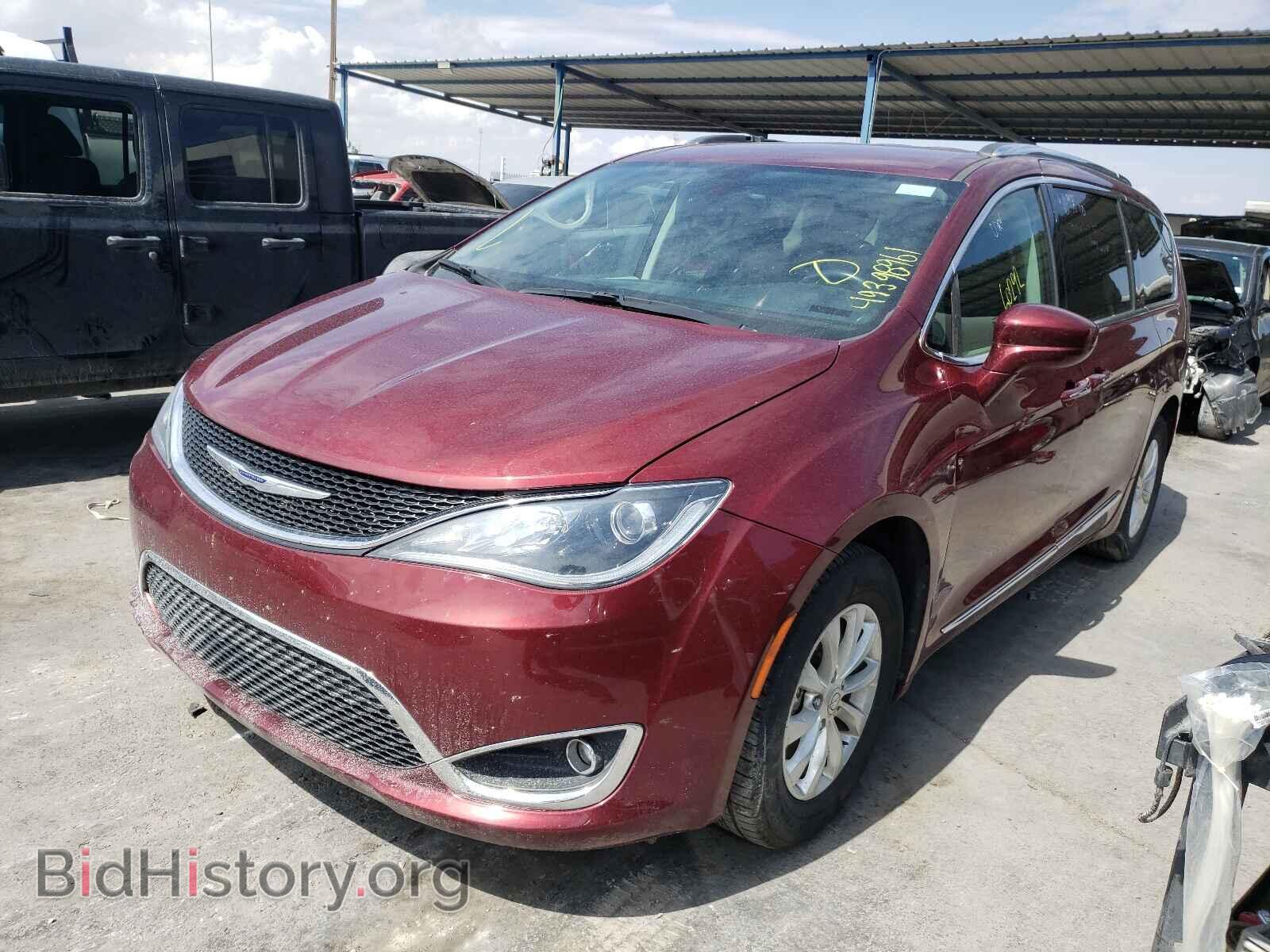 2019 CHRYSLER PACIFICA - VIN: 2C4RC1BGXKR625609 - Фото 2