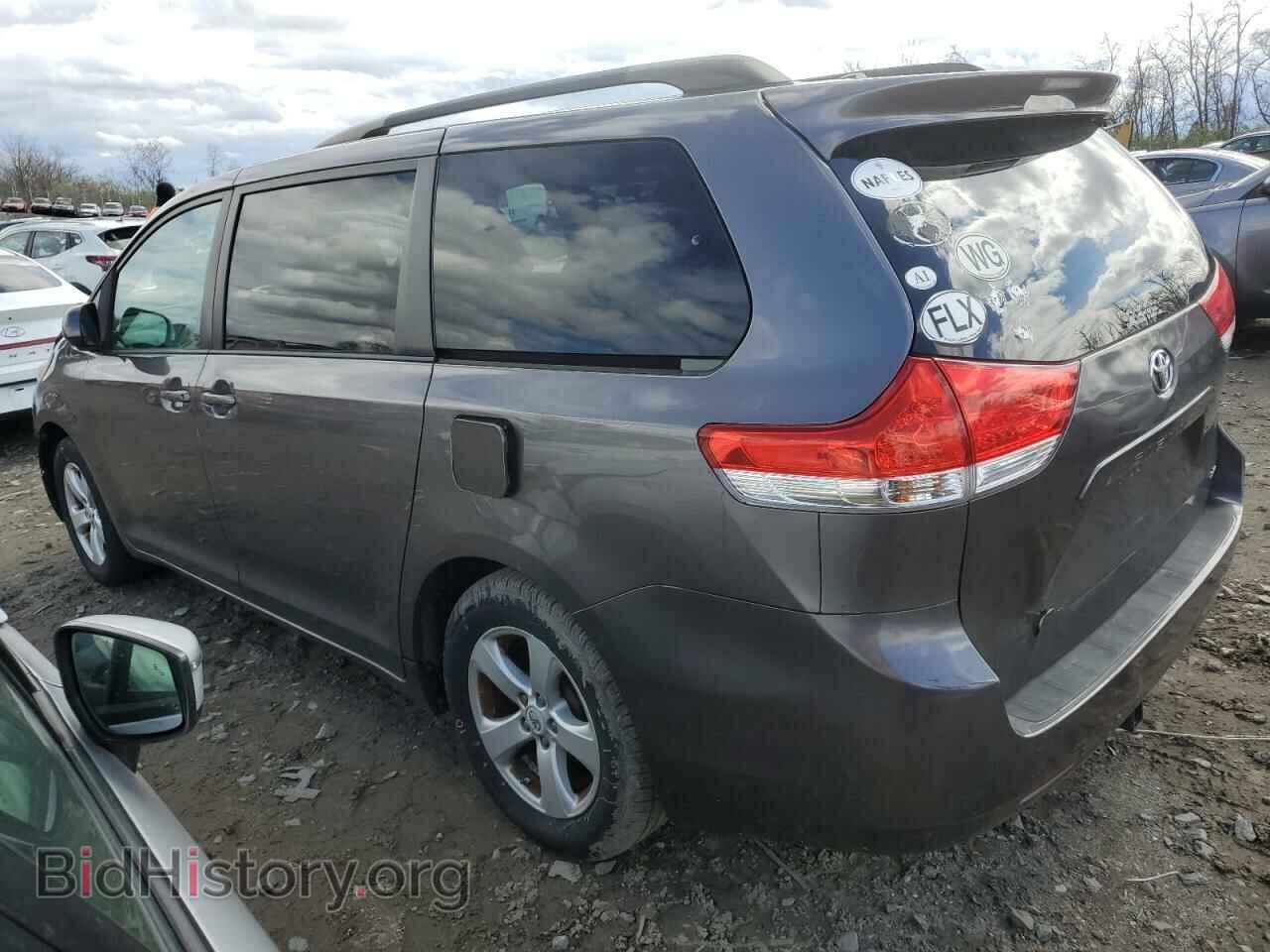 2012 TOYOTA All Models - VIN: 5TDKK3DC6CS232709 - Фото 2