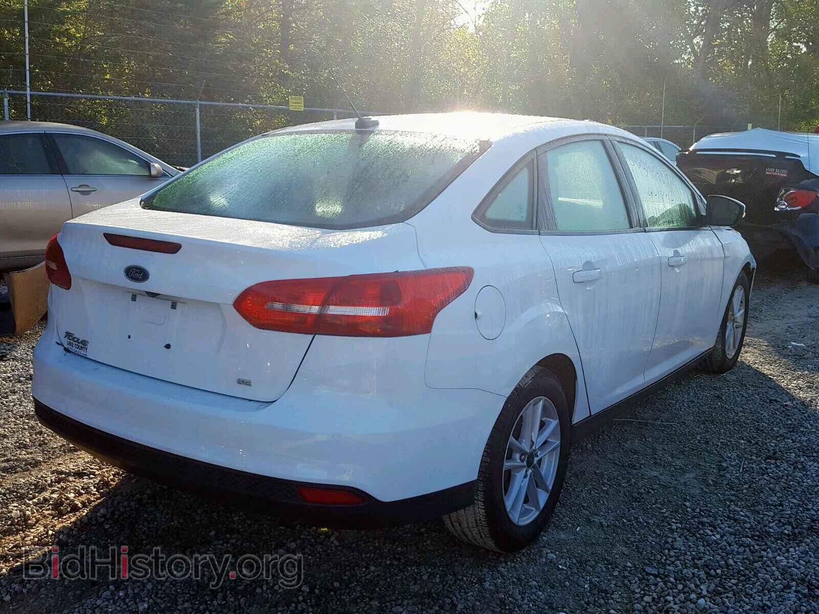2016 FORD FOCUS SE - VIN: 1FADP3F23GL297772 - Фото 4