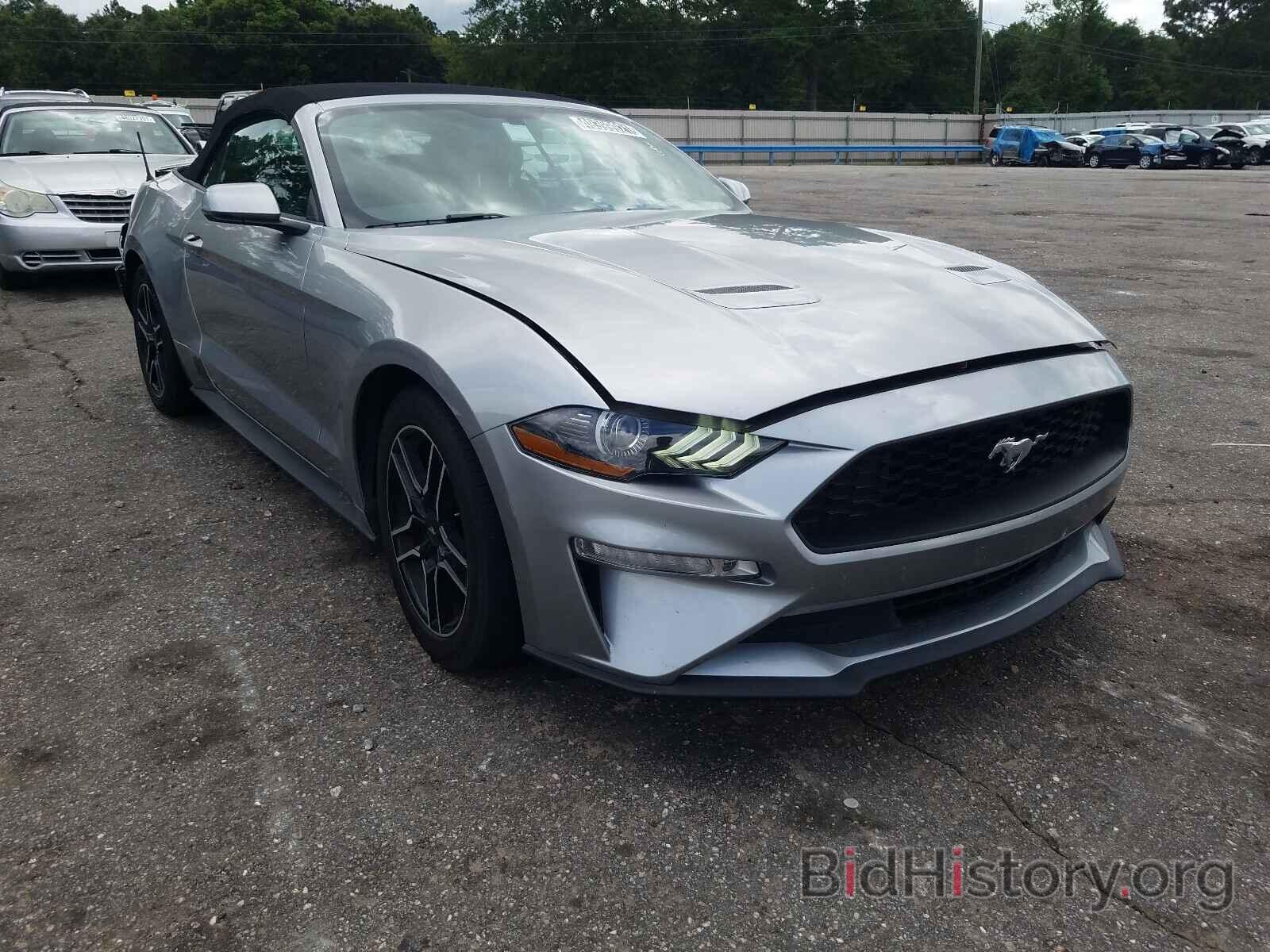 Photo 1FATP8UH5L5113561 - FORD MUSTANG 2020